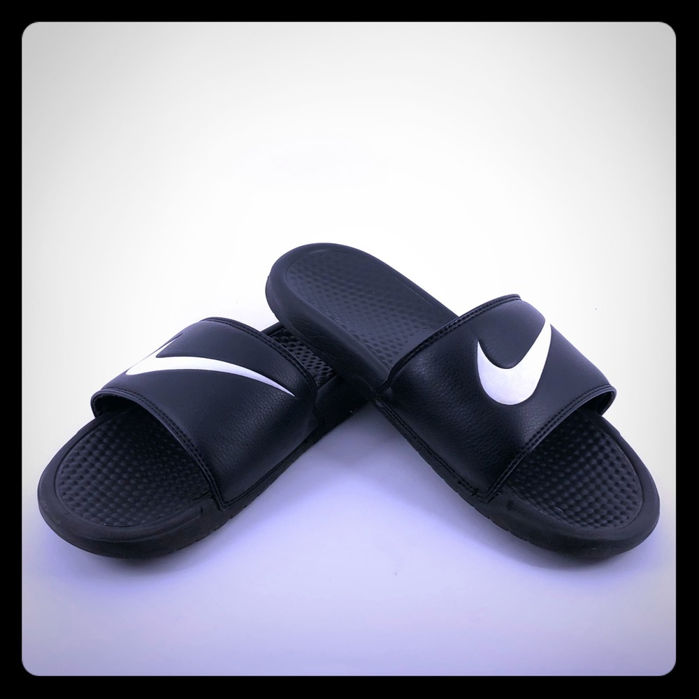 Like new flip flops